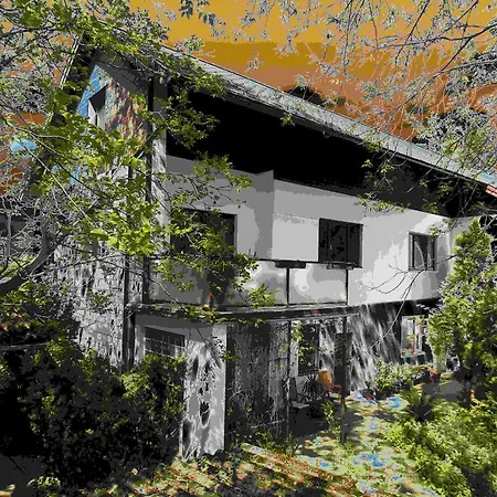 Walnut Tree House Apartamento Neulengbach